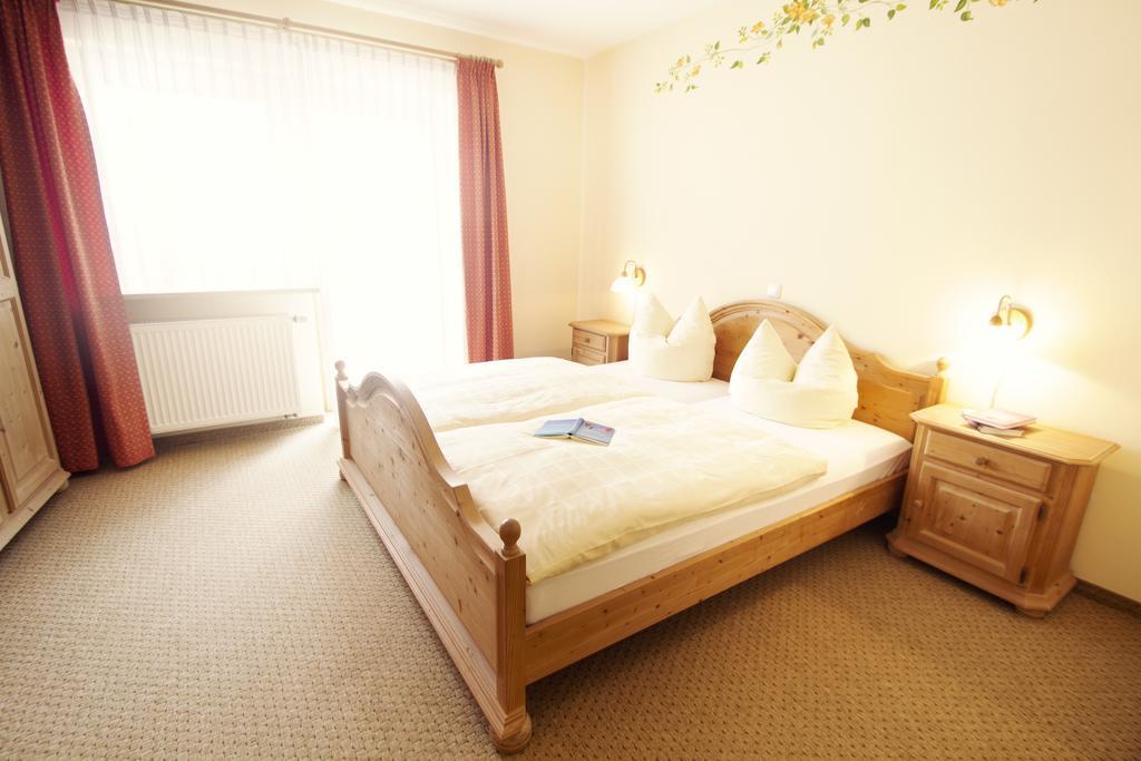 Brotzeit-Stadl Gbr Hotel Бад Щафелщайн Стая снимка